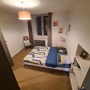  Appartement T2 Avec Vue Sur Le Port Et Parking